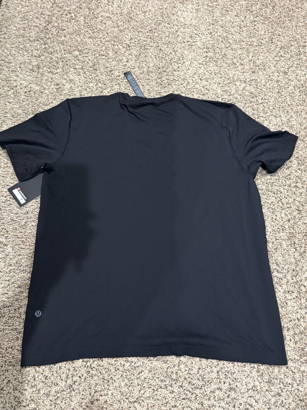 Lululemon Metal Vent Tech Relaxed-Fit Short-Sleeve Shirt - Picture 5 of 5